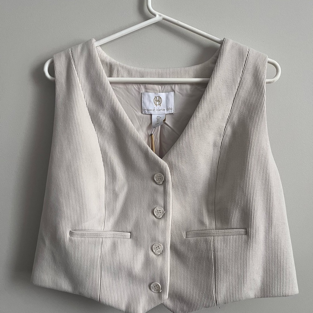 House of Harlow 1960 Ivory Buttoned Vest